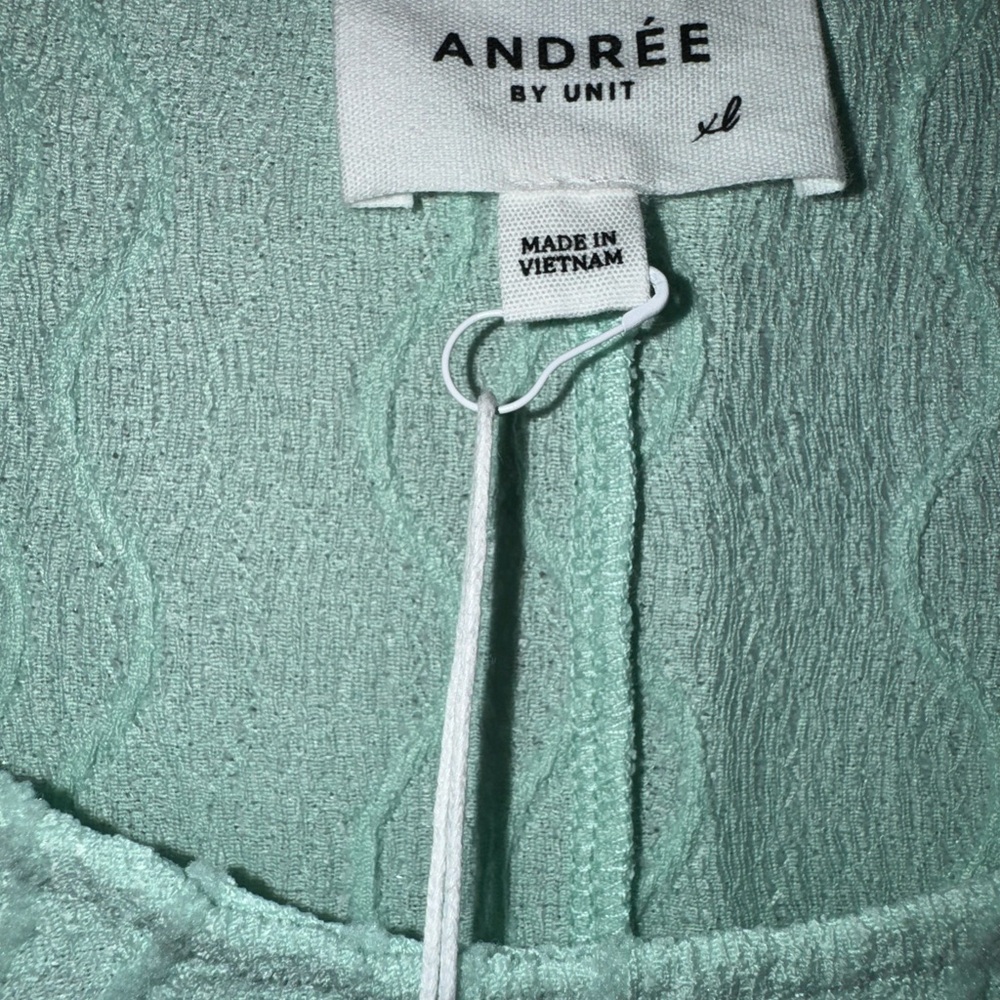 Andrée by Unit Mint Green Textured Sleeveless Tunic Top XL NWT - Picture 2 of 4